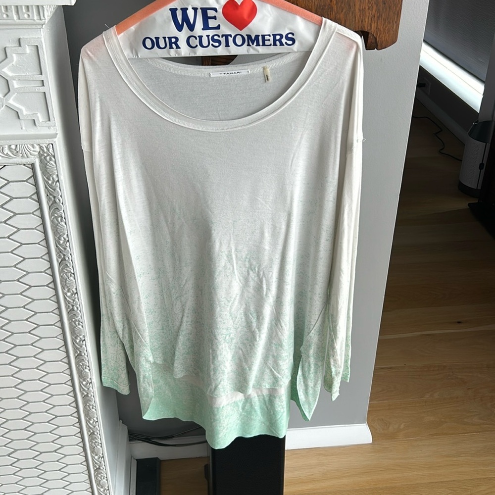 T TAHARI Women's Light Green Ombré Dip Dye Scoop Neck Long Sleeve Top Size L